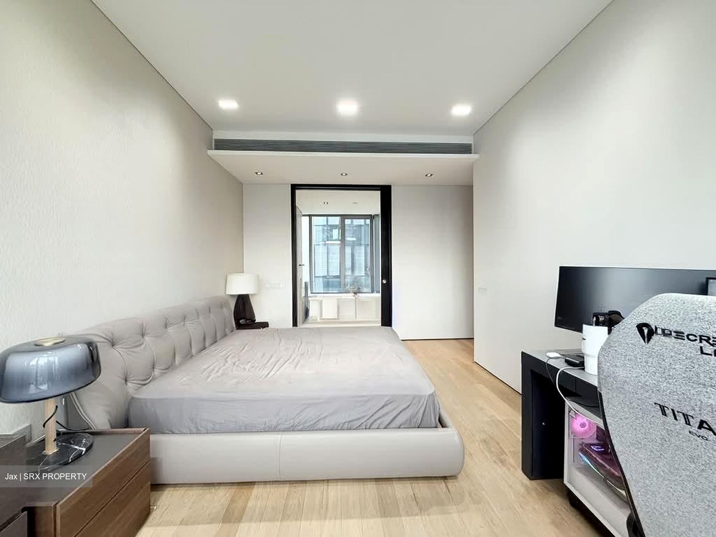 TwentyOne Angullia Park (D9), Condominium #560446431